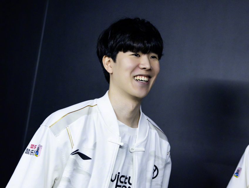 用近乎三双 用近乎三双