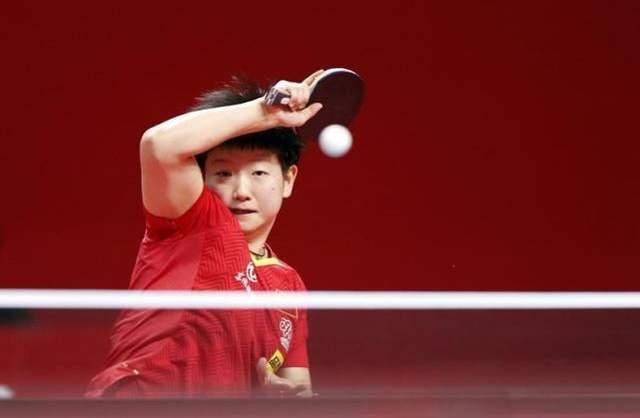 的决策边界 的决策边界